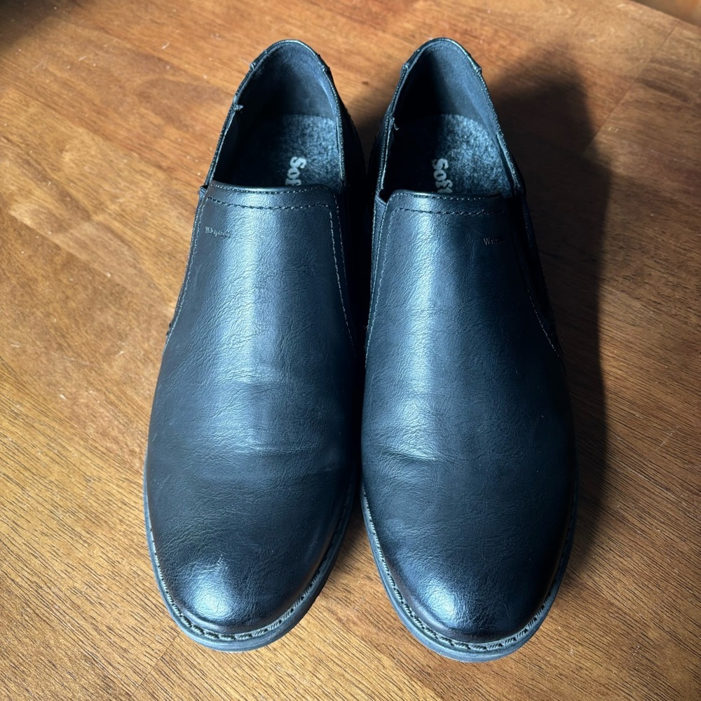 SoftMoc Vegan Lindsay waterproof slip on grip-sole shoes women's sz 40 = 9/9.5